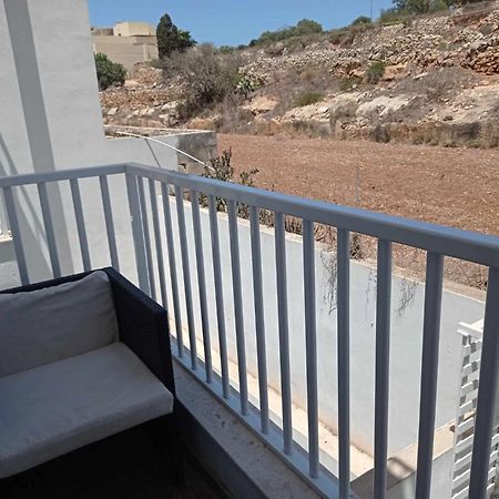Poppy Court Apartment Marsaskala Exterior foto